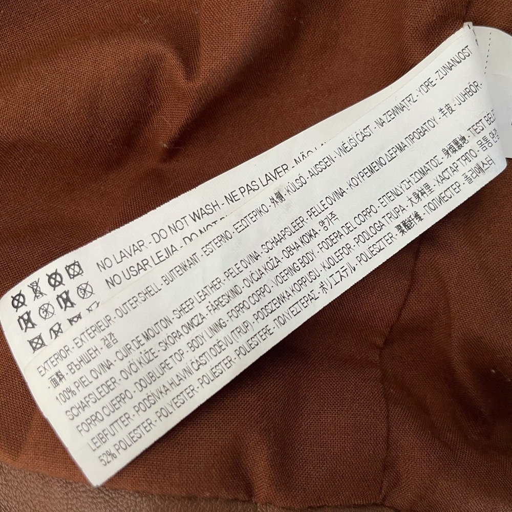 L E A T H E R J A C K E T - image 8